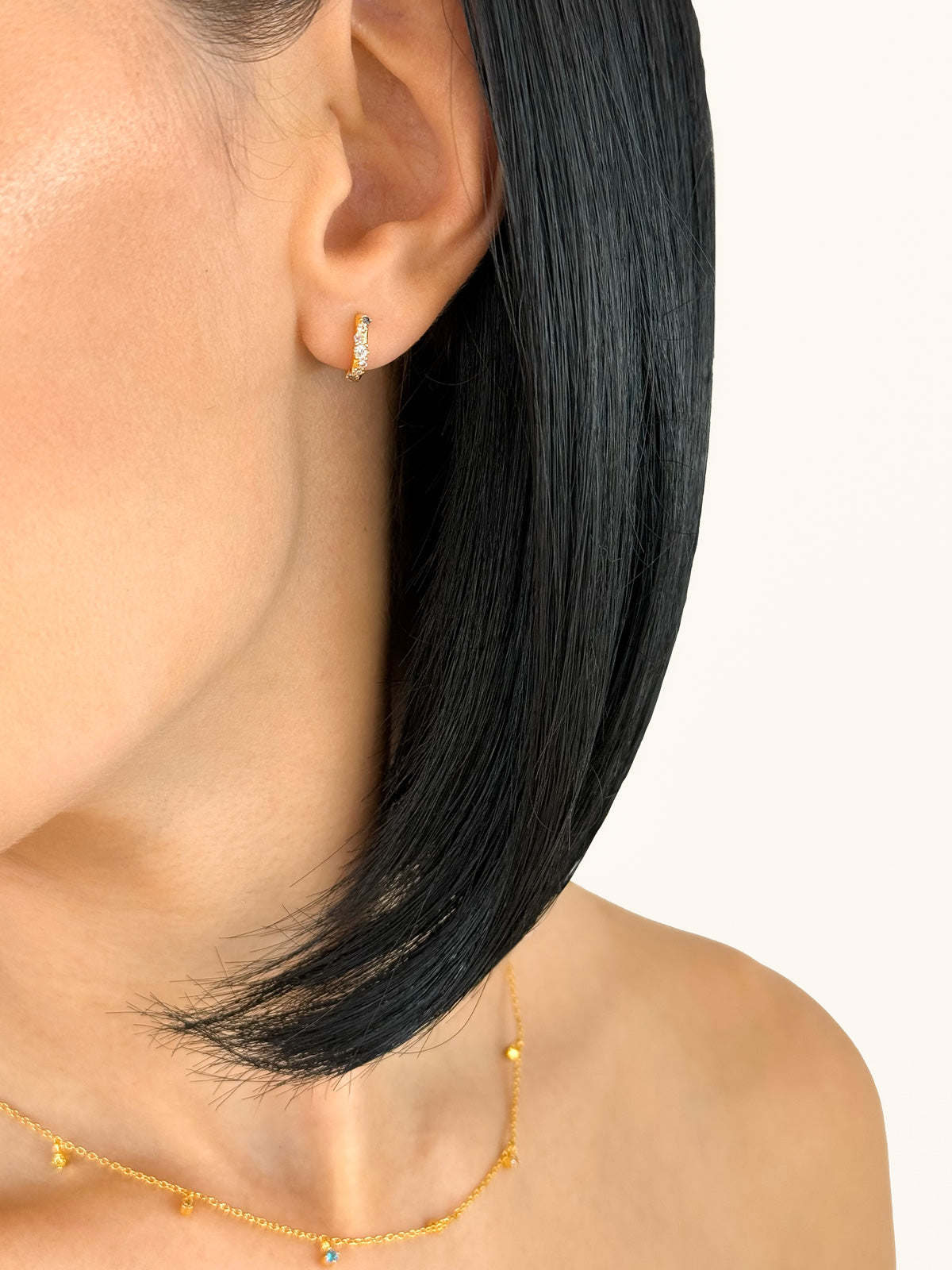 PENDIENTES CHAPADOS EN ORO LAVENDER - SERA